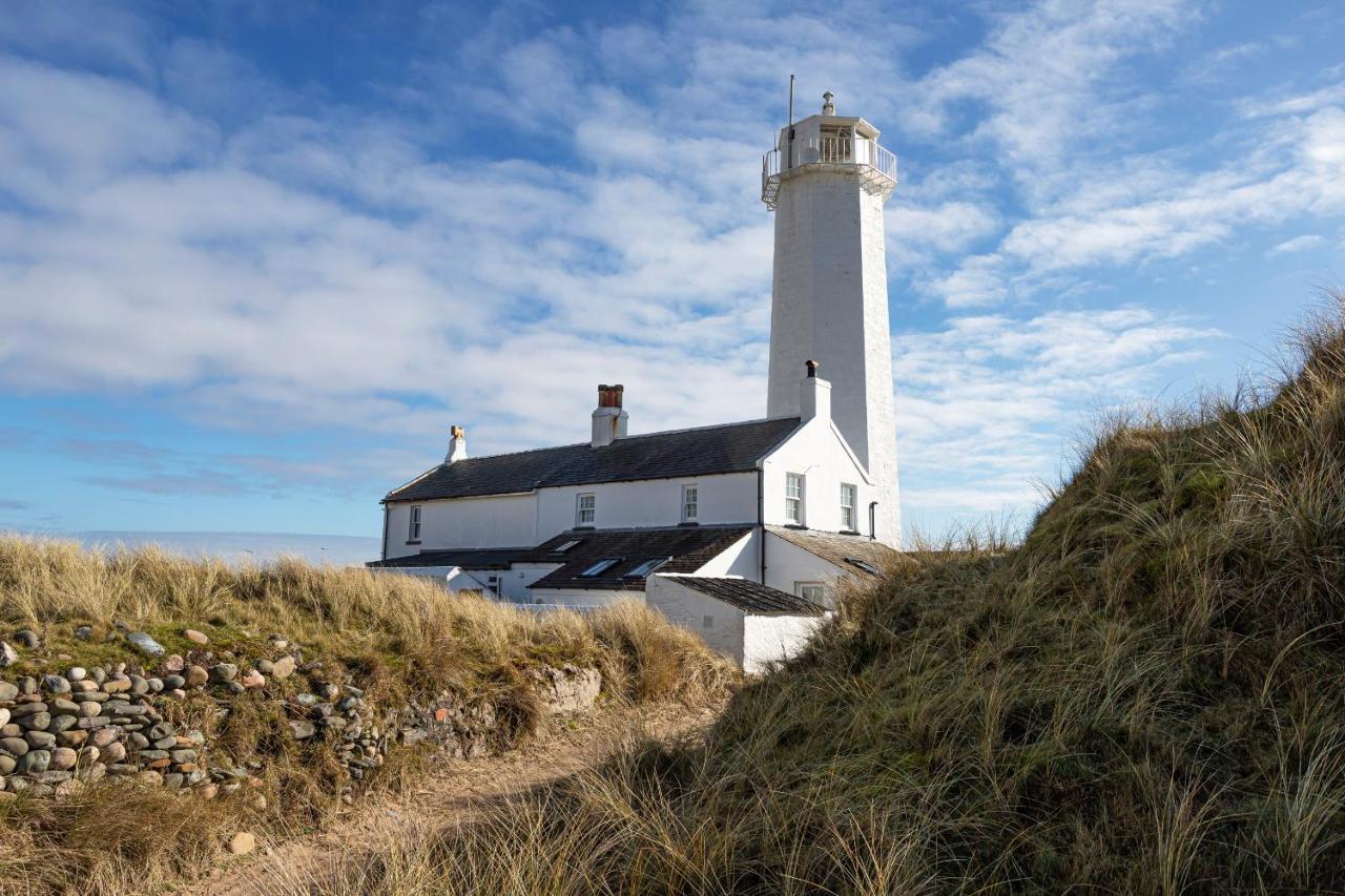 Finest Retreats - Lighthouse Cottage Rampside Exterior photo